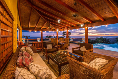 10 Stylish Front Porch Lighting Ideas - LiquidLEDs™