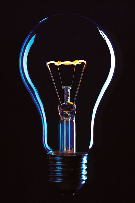 LED vs. CFL: Which is the Better Bulb? - LiquidLEDs™