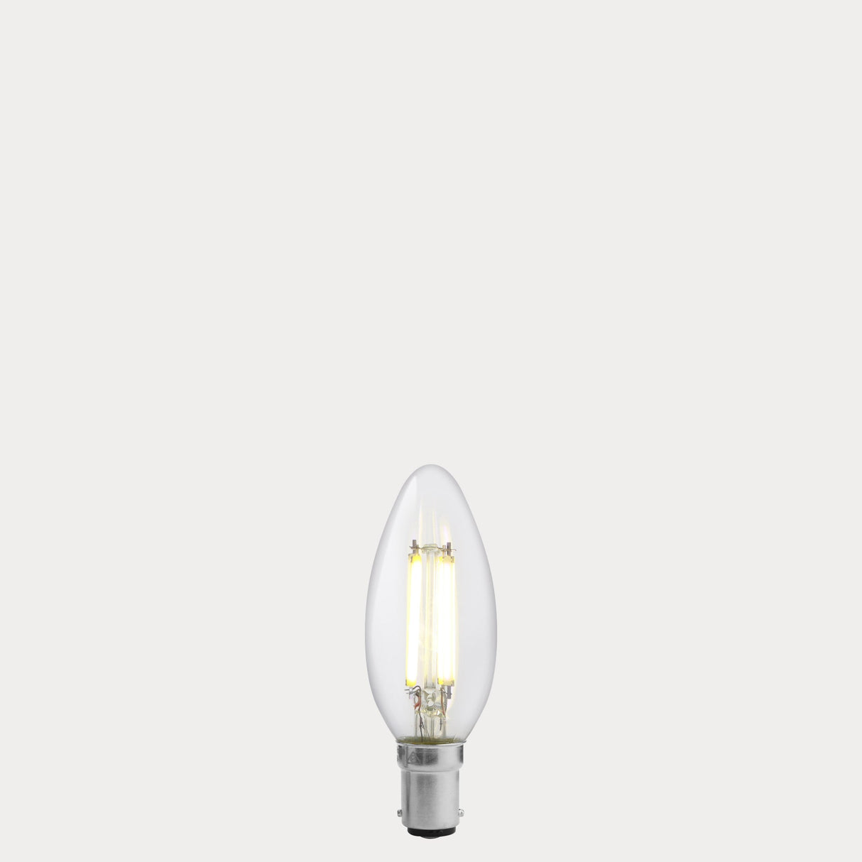 5.5W Candle LED Bulb B15 Clear in Natural White - LiquidLEDs® - Candle Bulbs