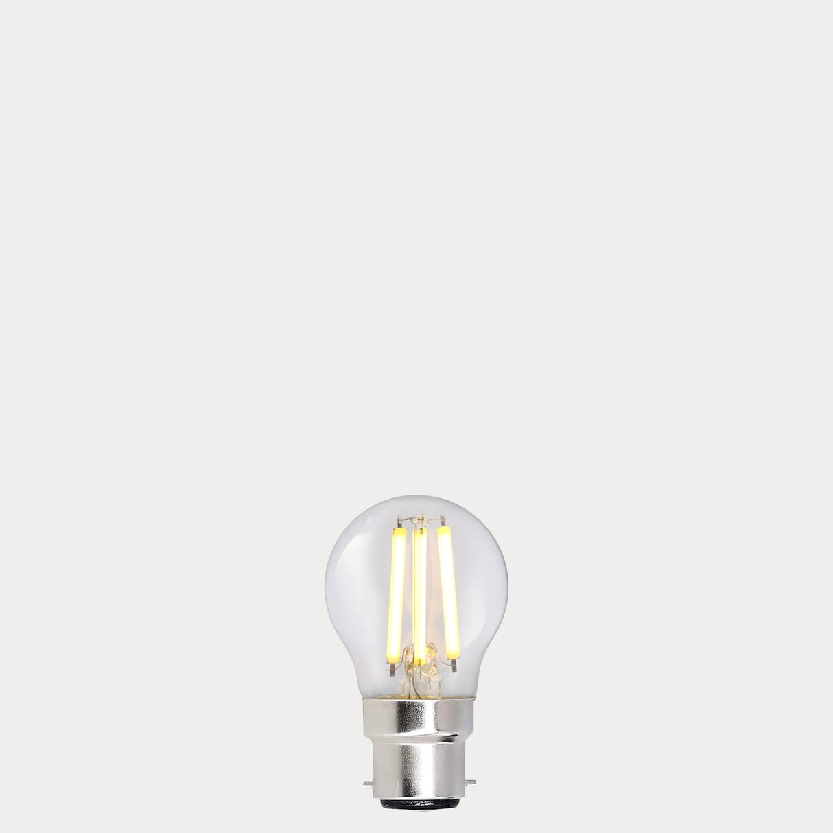 5.5W Fancy Round LED Bulb B22 Clear in Warm White - LiquidLEDs® - Fancy Round